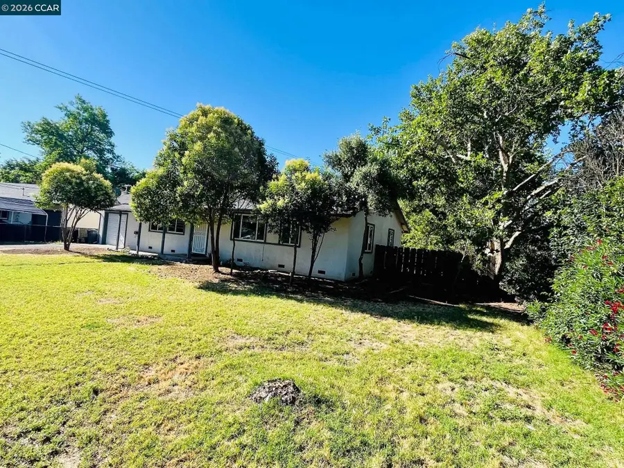 2085 Acwron Dr, Red Bluff, CA 96080 - #3