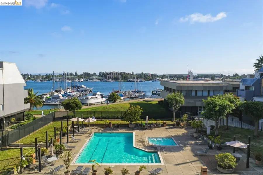 5 Embarcadero W #126, Oakland, CA 94607 - #2