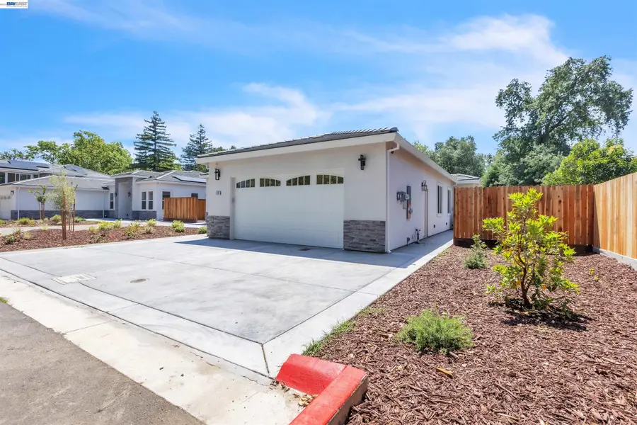 5200 Shirehills Lane, Carmichael, CA 95608 - #2
