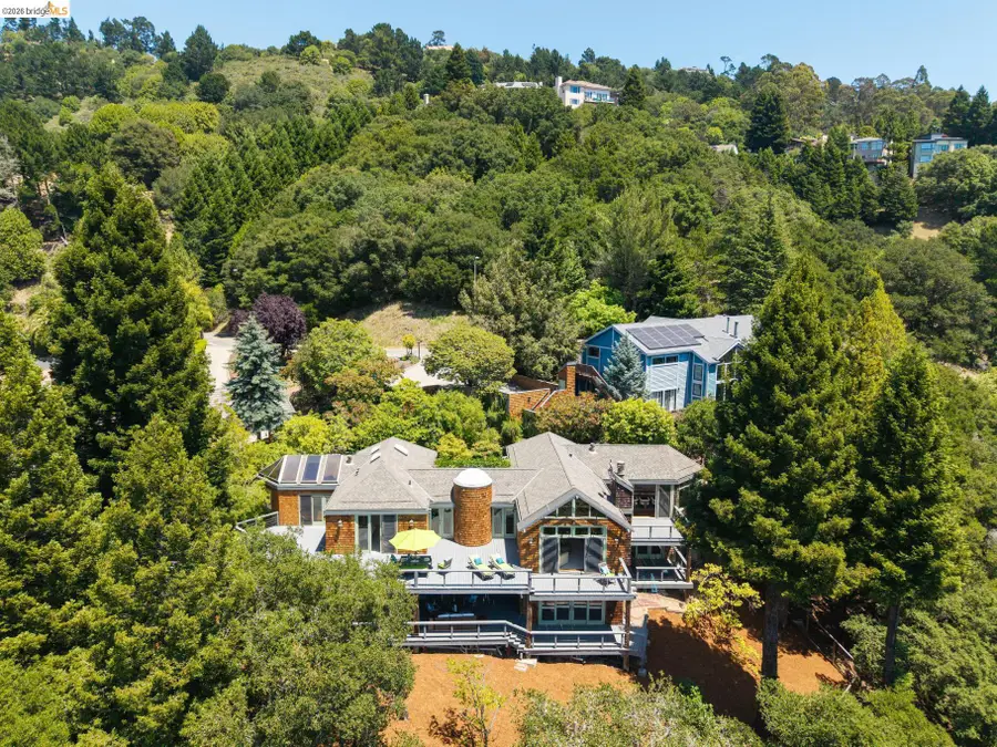 2223 Tunnel Rd, Oakland, CA 94611 - #3