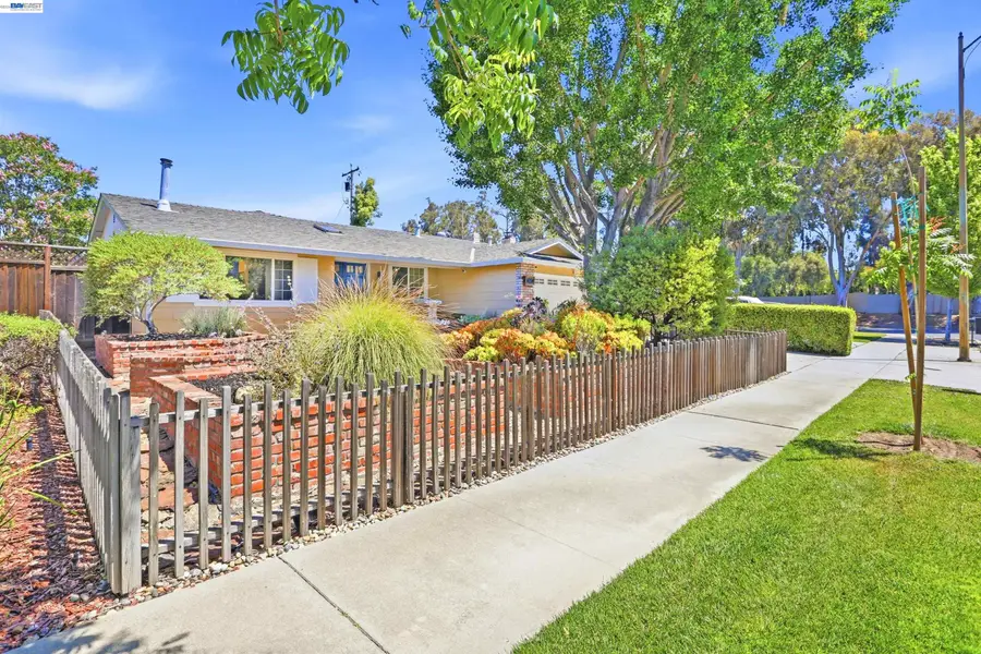 1109 Lynhurst Way, San Jose, CA 95118 - #3