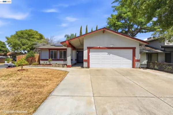 2880 Georgia Dr, Tracy, CA 95376