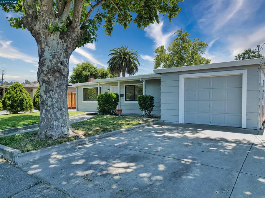 1156 Santa Barbara Dr, Santa Rosa, CA 95404 - #3