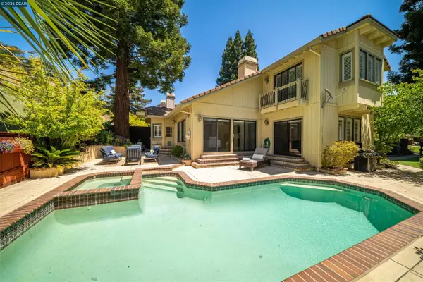 951 Redwood Dr, Danville, CA 94506