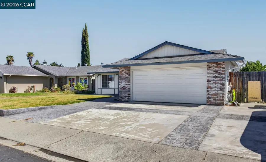 130 Jennifer Ln, Vacaville, CA 95687 - #2