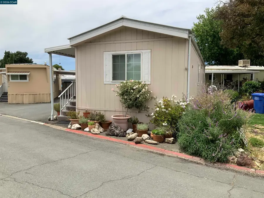 66 The Trees Dr., Concord, CA 94518 - #3