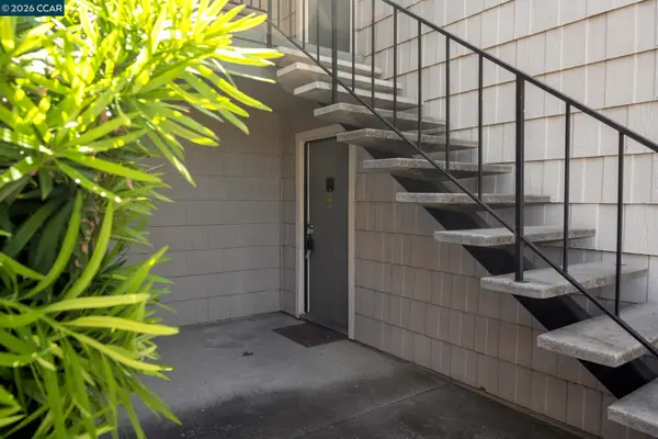 2890 Treat Blvd #7, Concord, CA 94518