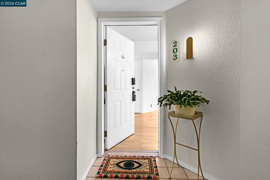 1410 Bel Air Dr #203, Concord, CA 94521 - #2