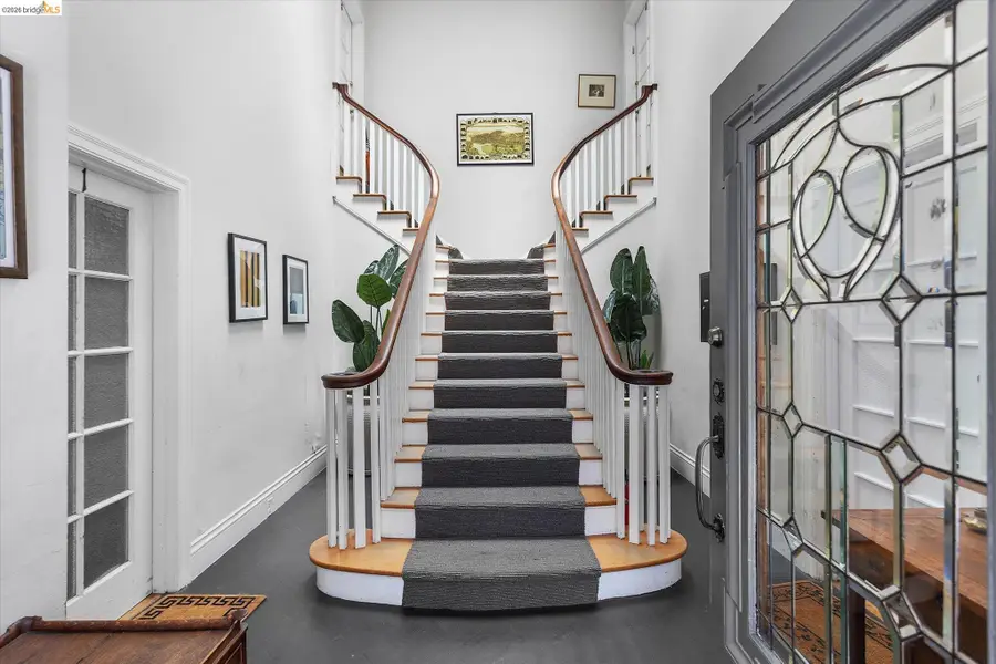 647 Beacon St, Oakland, CA 94610 - #2