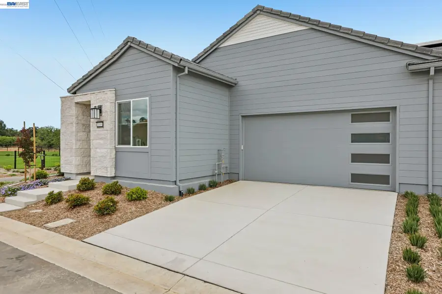 1095 Riverbend Drive, Brentwood, CA 94513 - #2