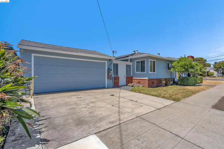 733 40th St, Richmond, CA 94805 - #2