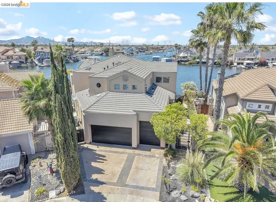 1957 Dolphin Pl, Discovery Bay, CA 94505 - #2