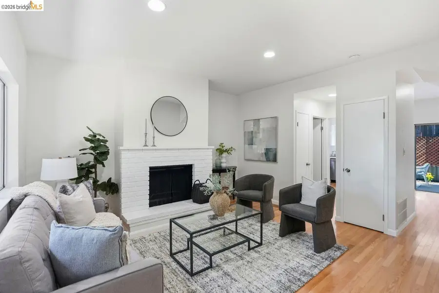 3800 Maybelle Ave #7, Oakland, CA 94619 - #2