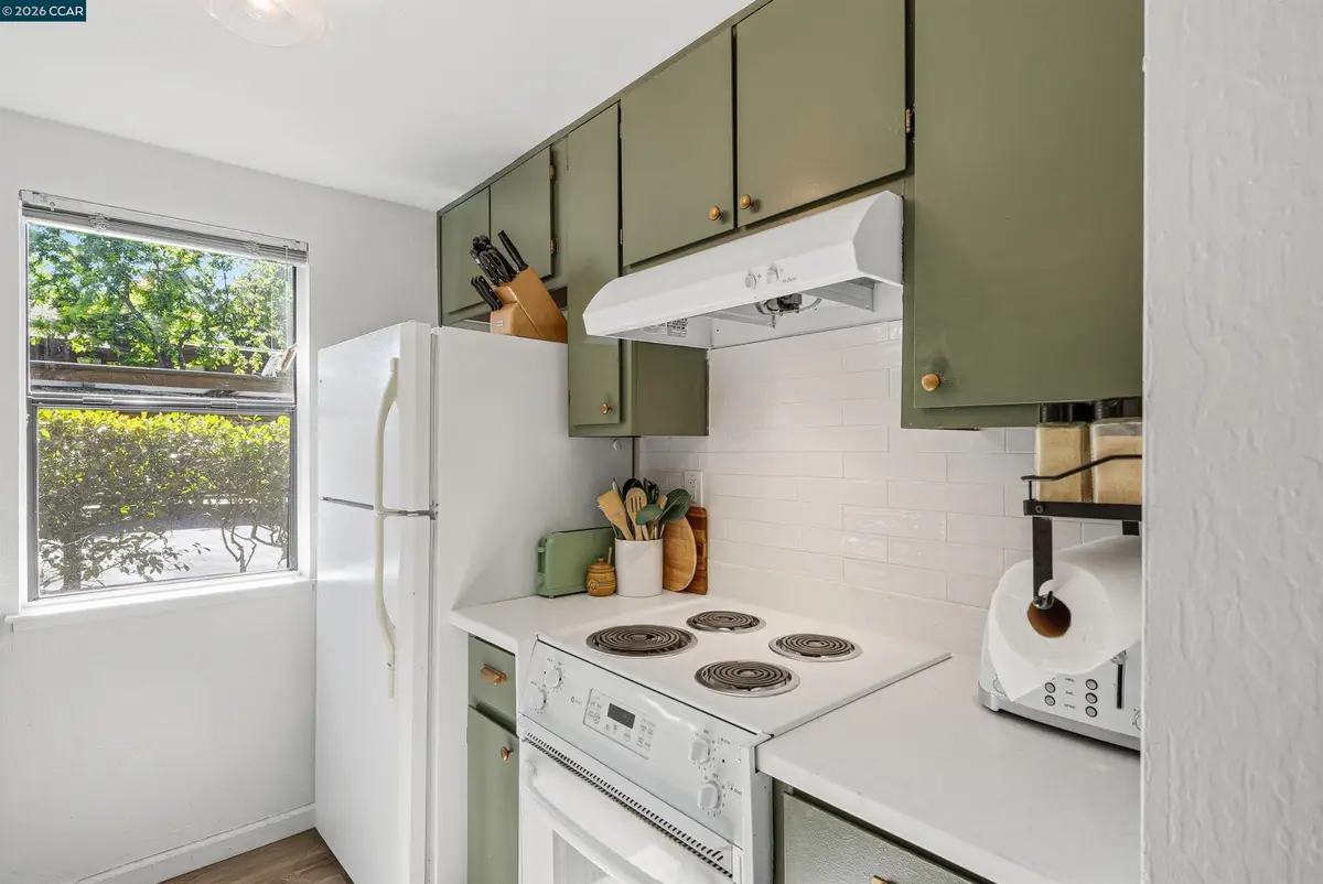 820 Camelback Place, Pleasant Hill, CA 94523 - #1