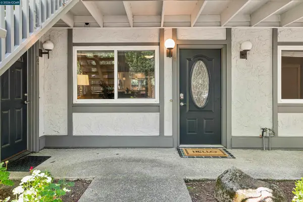 90 Laurel Dr, Danville, CA 94526