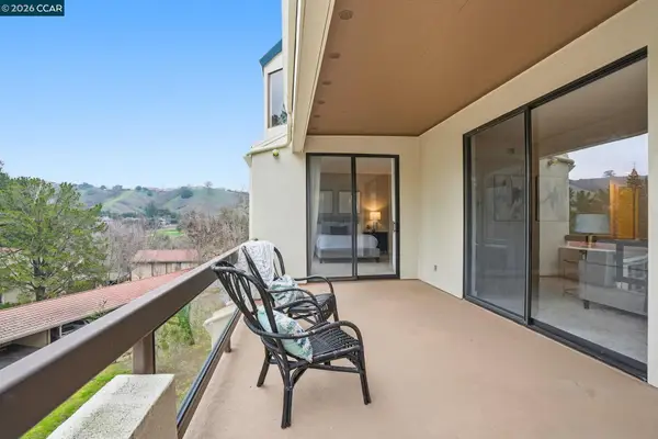 1221 Avenida Sevilla #1B, Walnut Creek, CA 94595
