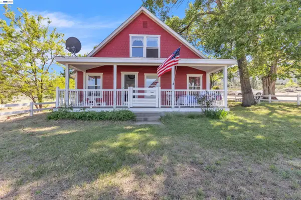 452 Us Hwy 395, Milford, CA 96121