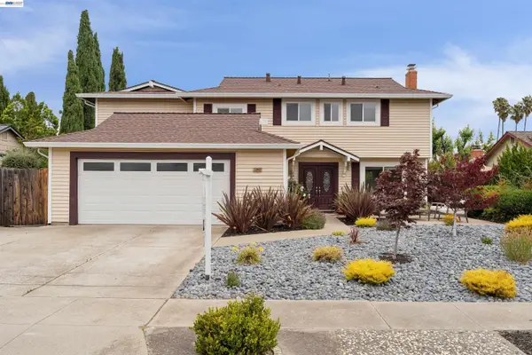 37842 Dahlia Dr, Newark, CA 94560