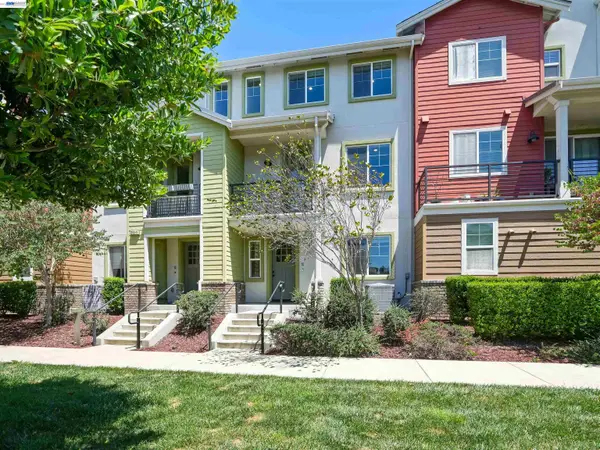 333 Basswood Cmn #8, Livermore, CA 94551