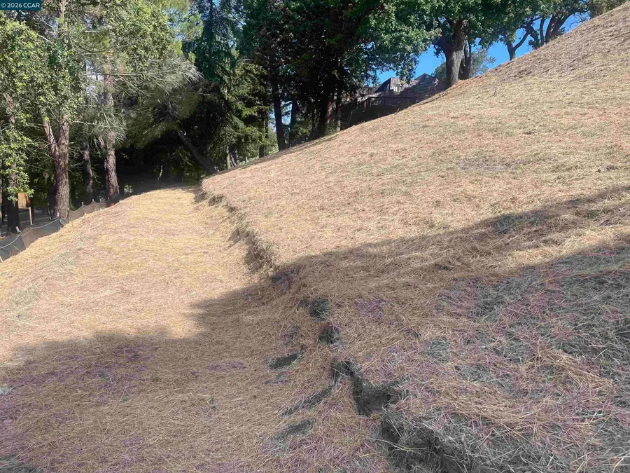 1500 Reliez Valley Rd, Lafayette, CA 94549 - #3