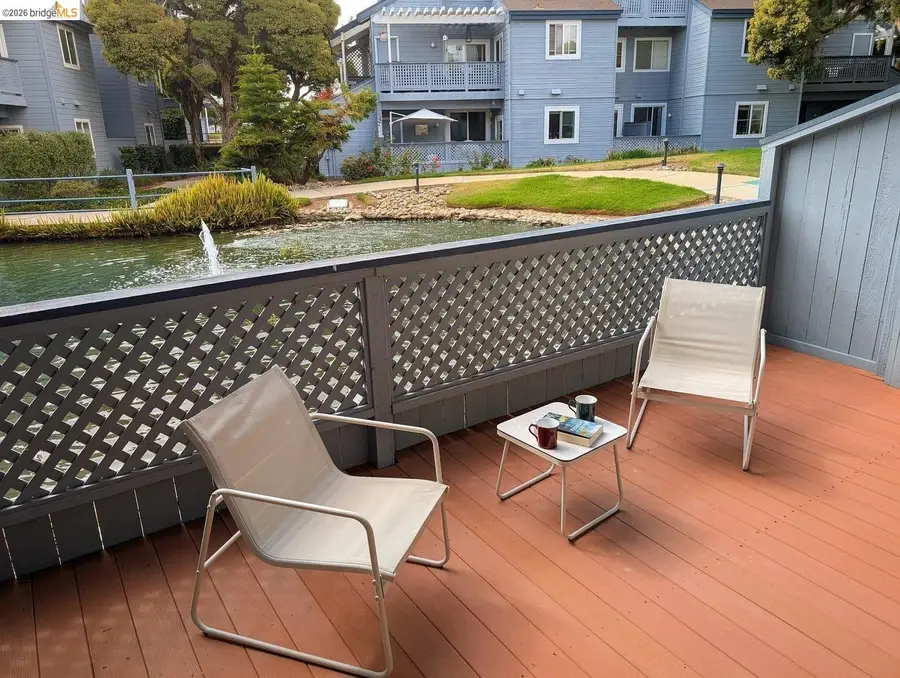 429 Cork Harbour Cir #APT G, Redwood City, CA 94065 - #3