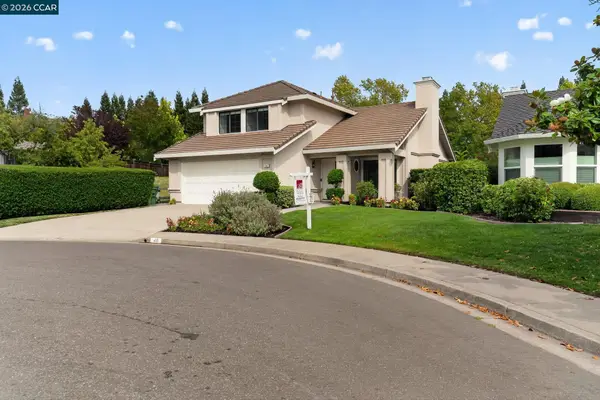 40 Saint Tropez Ct, Danville, CA 94506