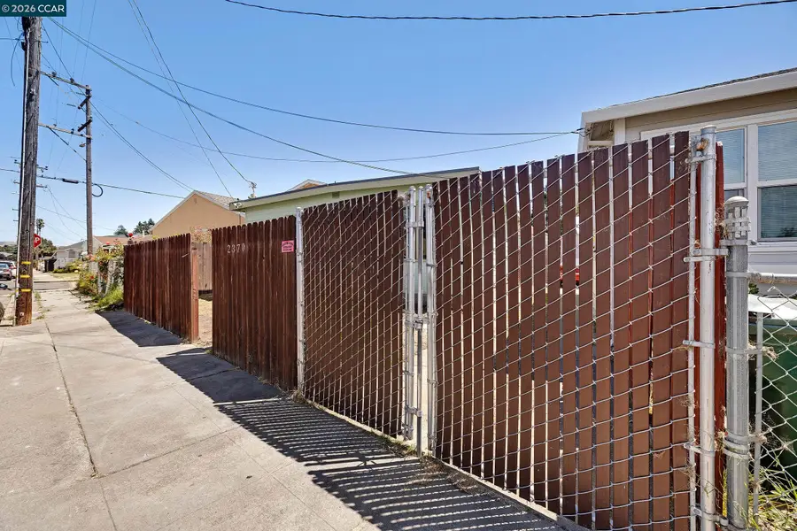 2370 Pine Ave, Richmond, CA 94806 - #3