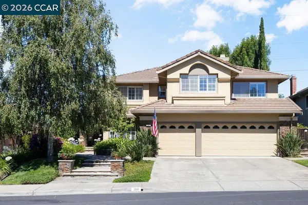 318 Sunset Dr, Danville, CA 94506