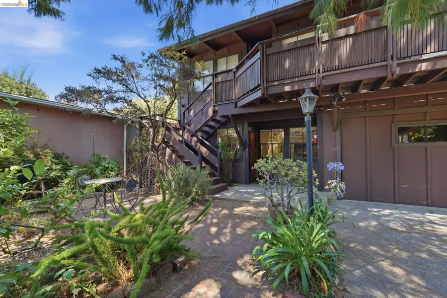 2915 Benvenue Ave #C, Berkeley, CA 94705 - #2