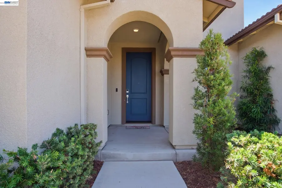 3058 Wilkins Ln, Tracy, CA 95377 - #2
