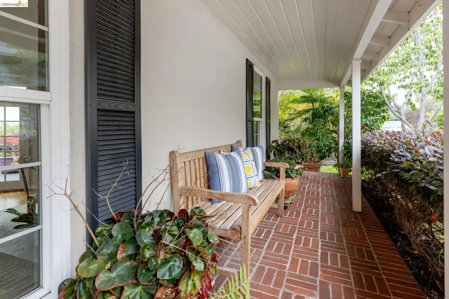 1001 Park Lane, Oakland, CA 94610 - #2
