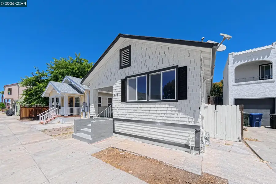 226 W 9th St, Pittsburg, CA 94565 - #2