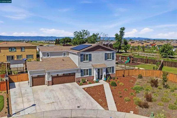 1655 Apricot Ct, Dixon, CA 95620