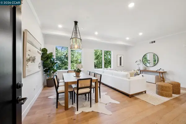 25 Woodbury Highlands Ct #21, Lafayette, CA 94549