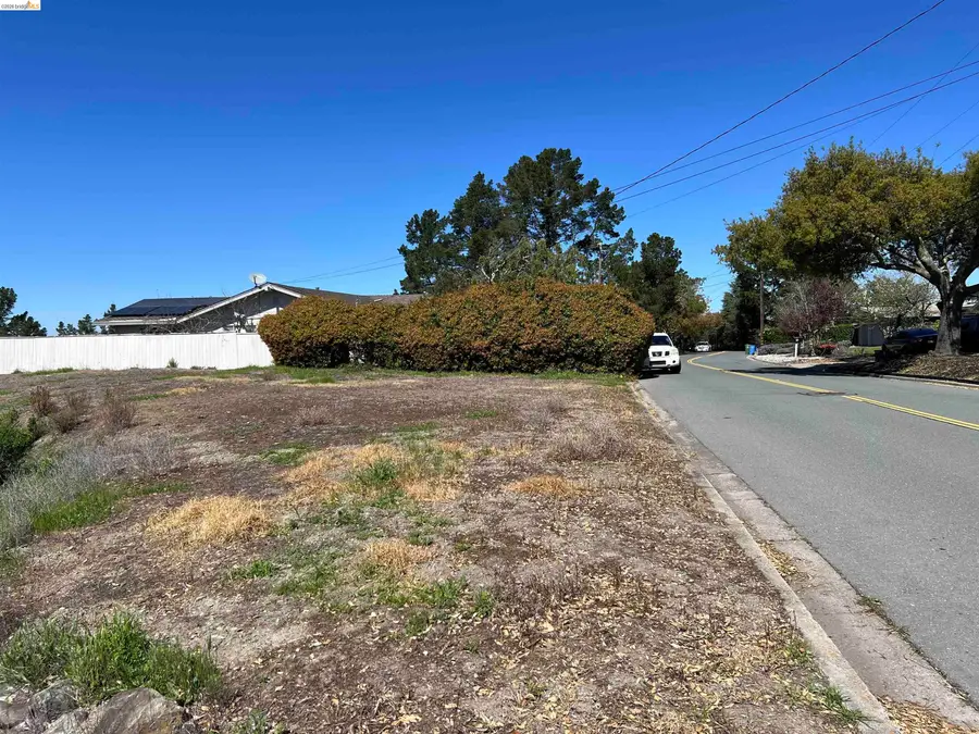 82 Zander Dr, Orinda, CA 94563 - #3