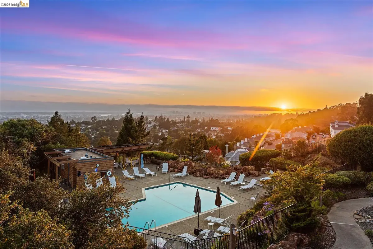 32 Sereno Circle, Oakland, CA 94619 - #1