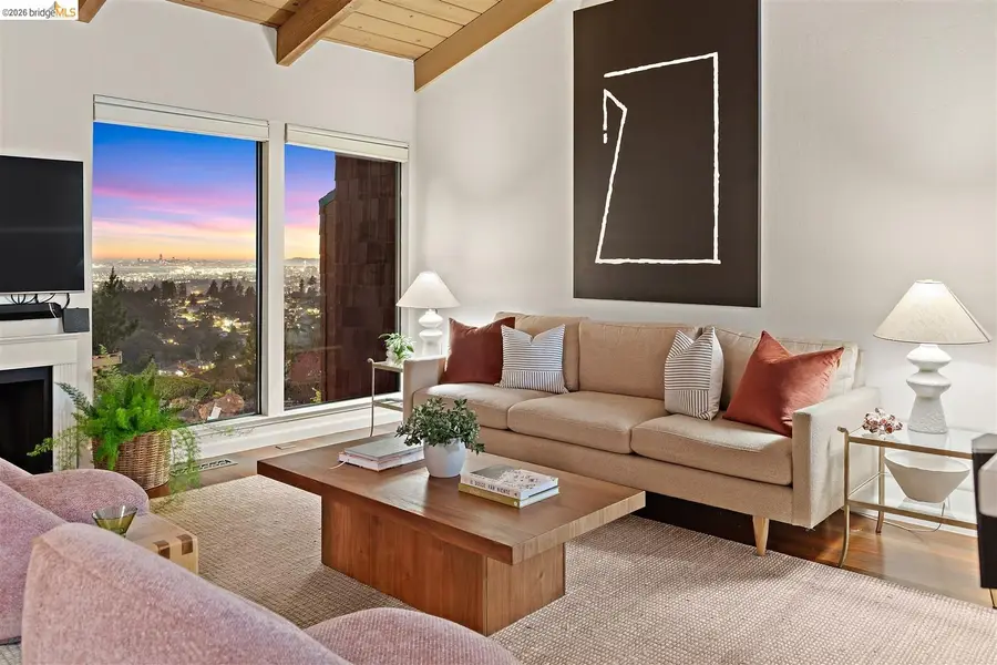 32 Sereno Circle, Oakland, CA 94619 - #3