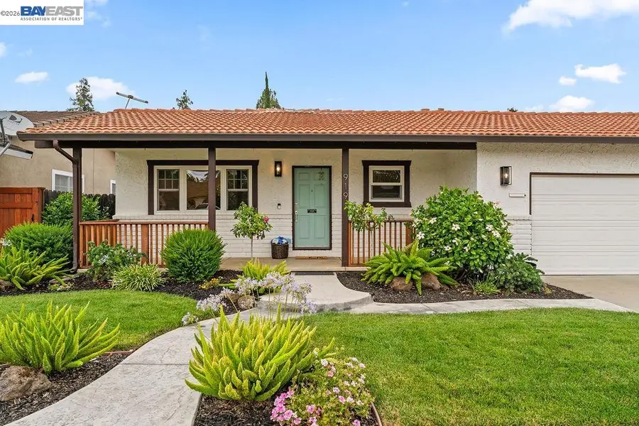919 Oak St, Brentwood, CA 94513 - #2