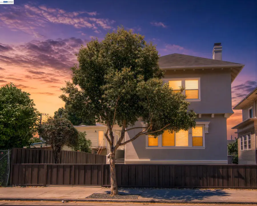 1043 E 18th Street, Oakland, CA 94606 - #2