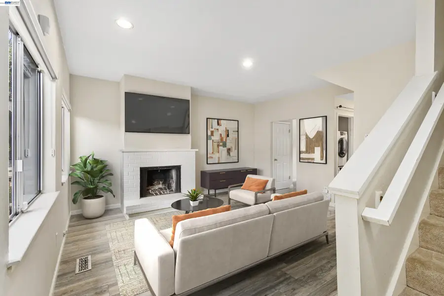 3858 Maybelle Ave, Oakland, CA 94619 - #3