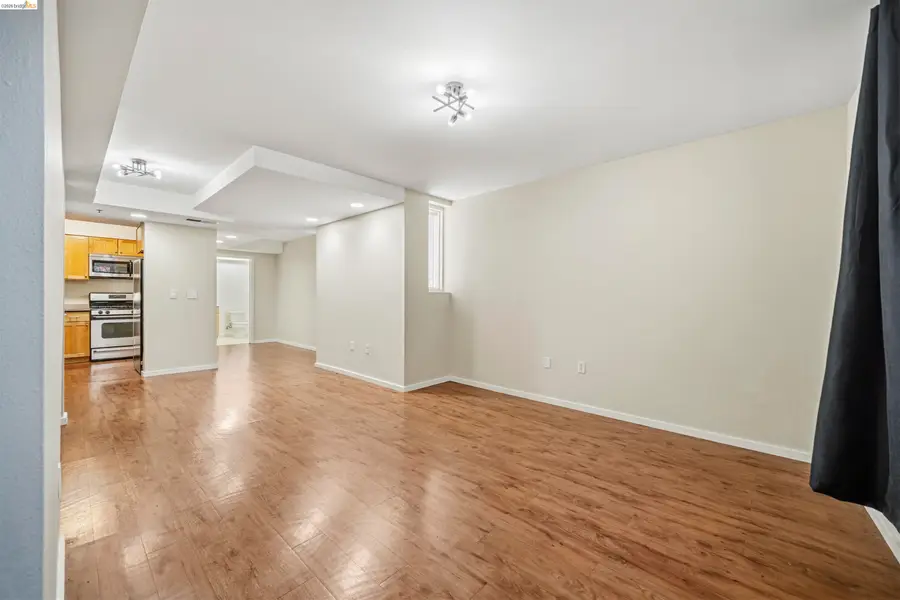 425 28th Street #101B, Oakland, CA 94609 - #2