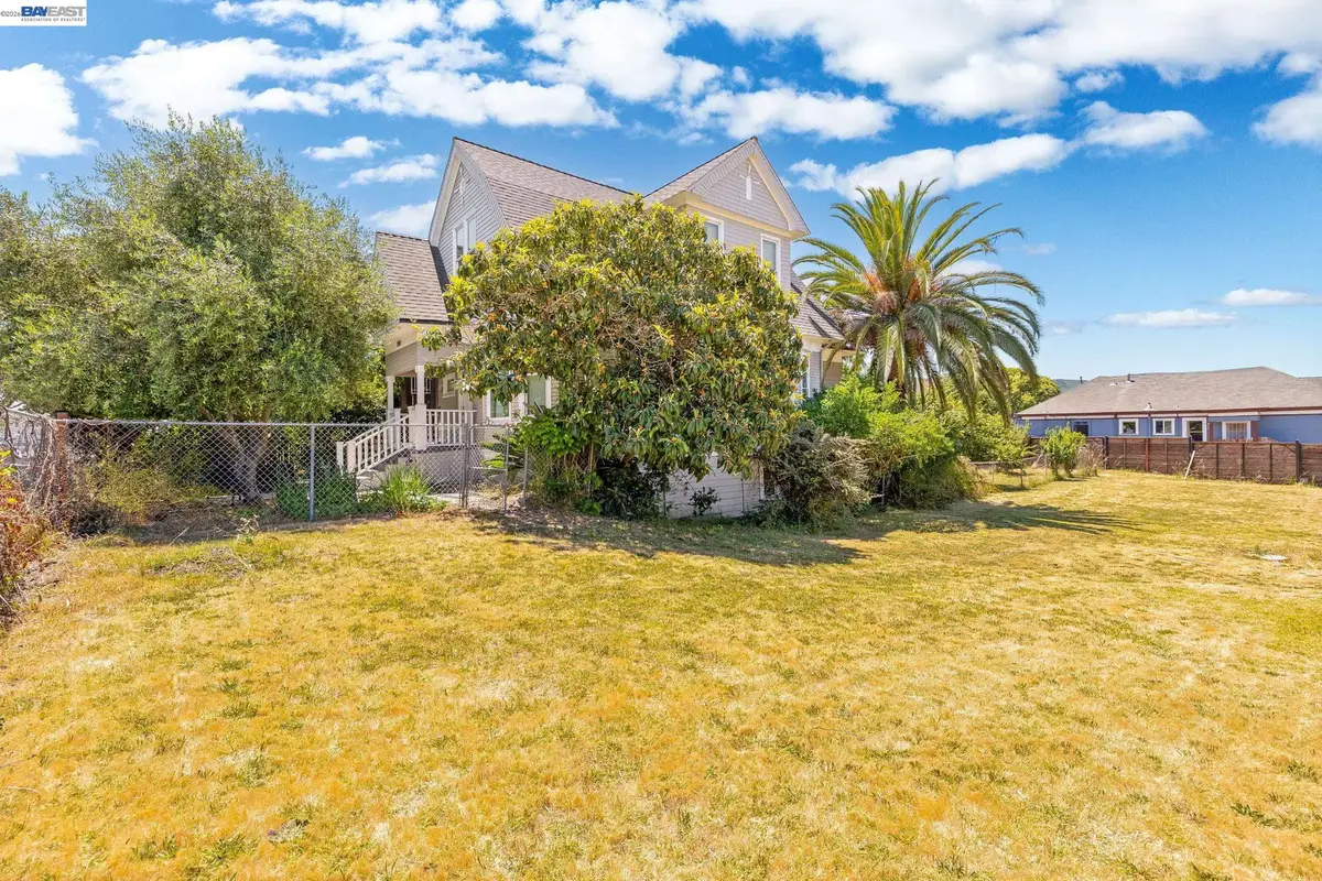 2207 E 21st St, Oakland, CA 94606 - #1