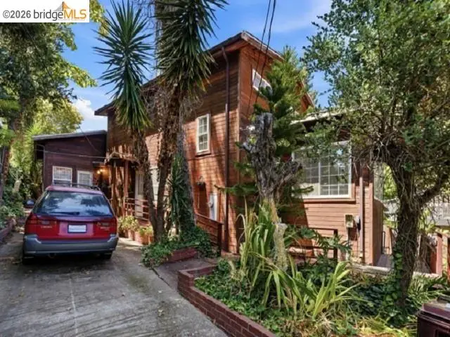 4105 Gregory St, Oakland, CA 94619 - #2