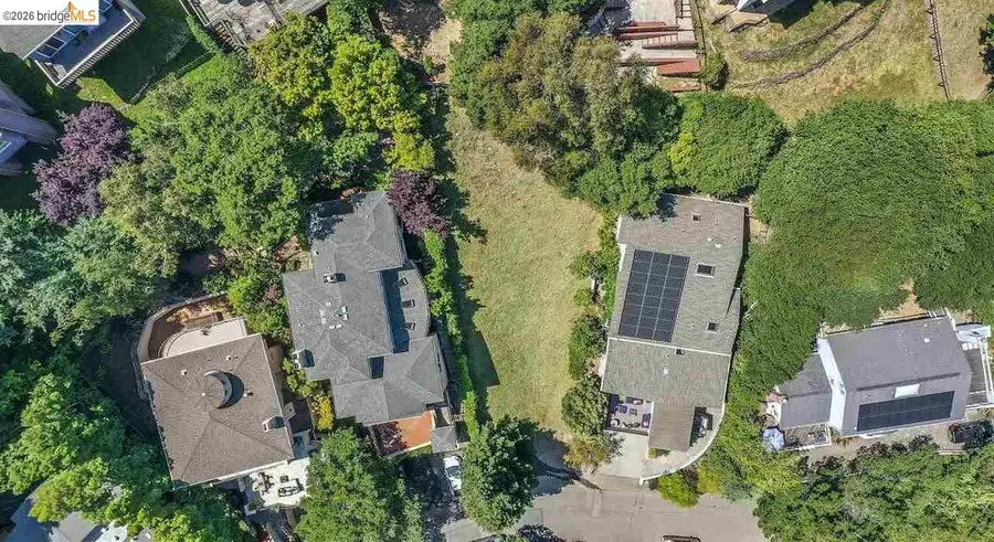 6951 Charing Cross Rd, Berkeley, CA 94705 - #3