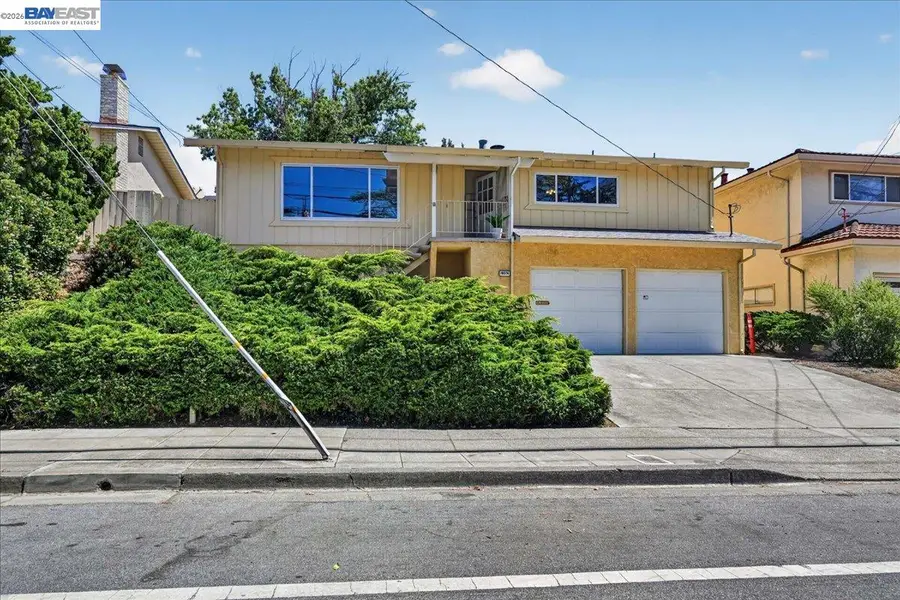 19574 Stanton Ave, Castro Valley, CA 94546 - #2