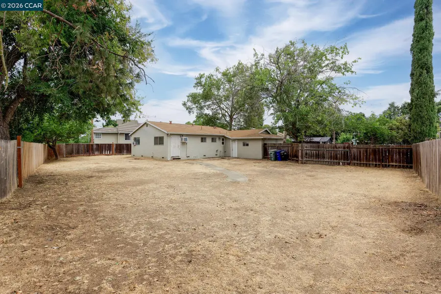 5074 Black Oak Rd, Concord, CA 94521 - #3