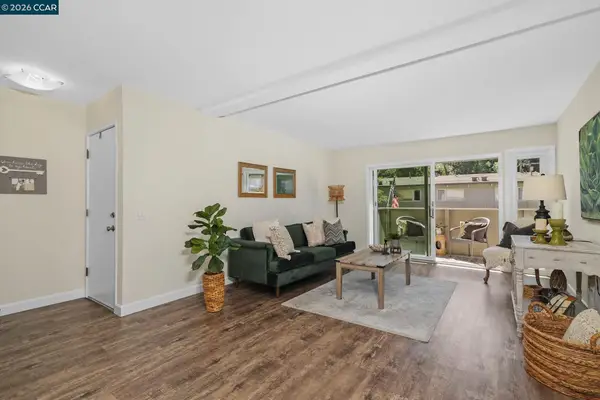 73 Brookwood Rd #33, Orinda, CA 94563