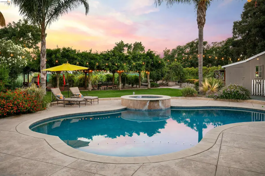 105 W Bolton Rd, Oakley, CA 94561 - #2