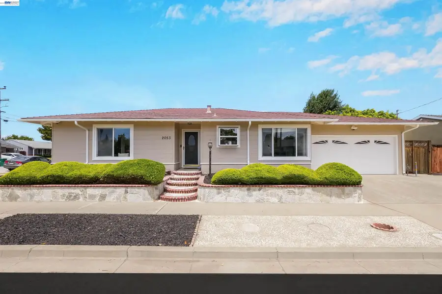 2053 Trafalgar Ave, Hayward, CA 94545 - #2