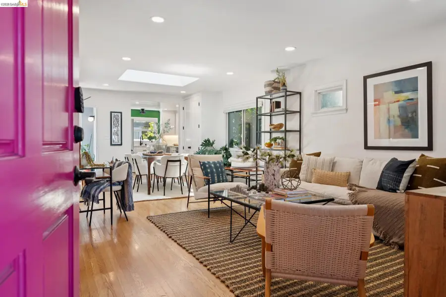 485 55th St, Oakland, CA 94609 - #3